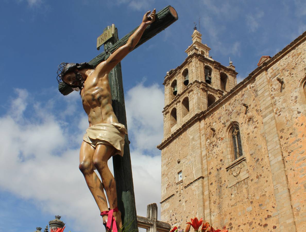 Guareña celebra las fiestas patronales en honor al Cristo de las Aguas.