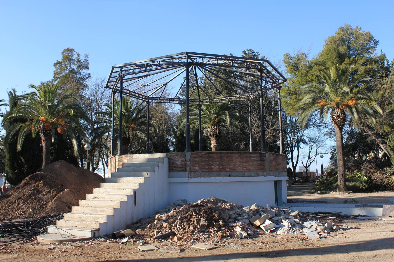 IU propone realizar una consulta ciudadana sobre demoler, o no, el quiosco de San Ginés