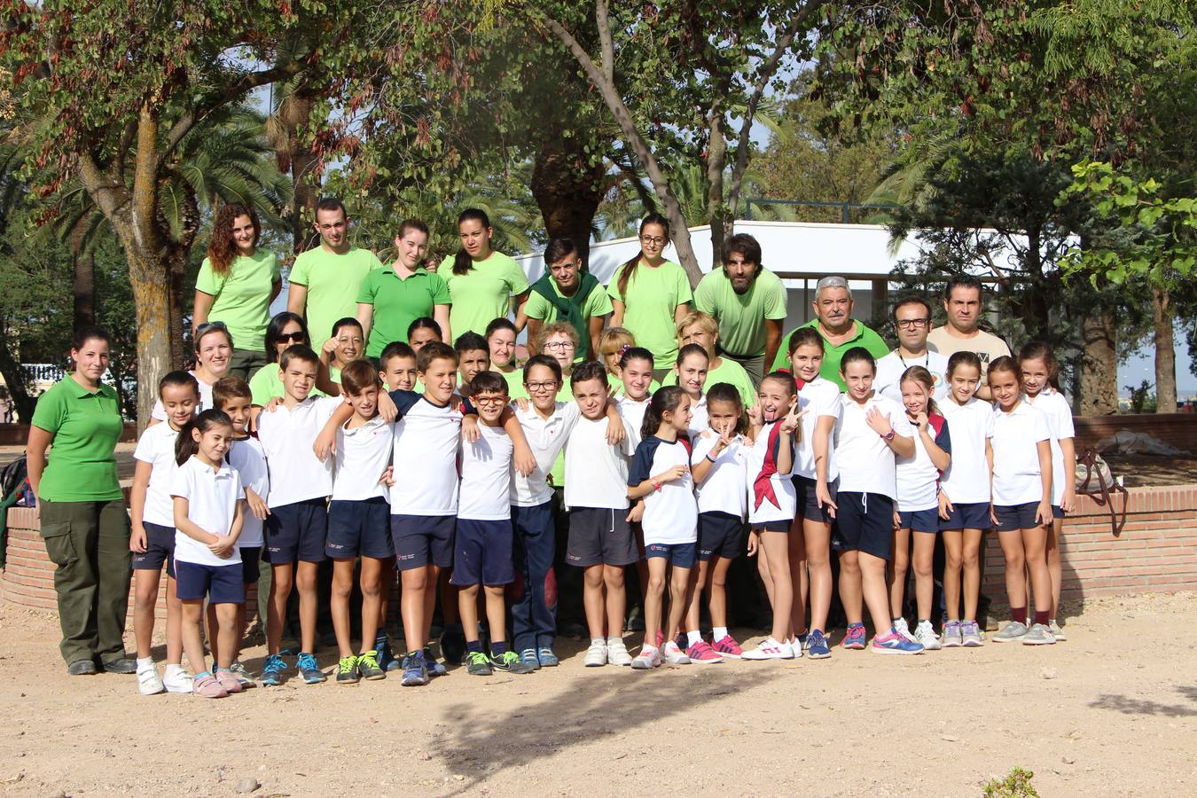 Los niños hacen suyo por un día el parque municipal de San Ginés