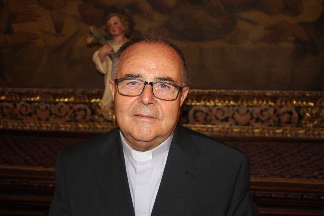 El cura José Montesinos nuevo párroco que ha sido bien acogido entre los guareñenses