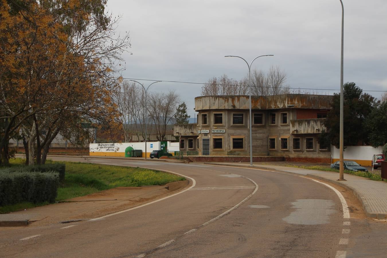 IU exige a la Junta de Extremadura la construcción de pasos elevados en la carretera EX 338 a su paso por Guareña