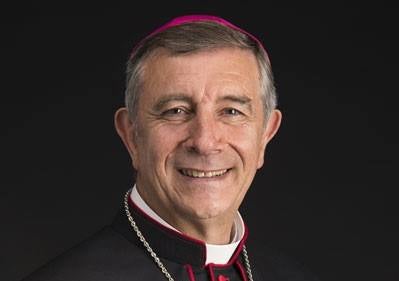 El obispo José Luis Retana hace una visita pastoral de tres días a Guareña