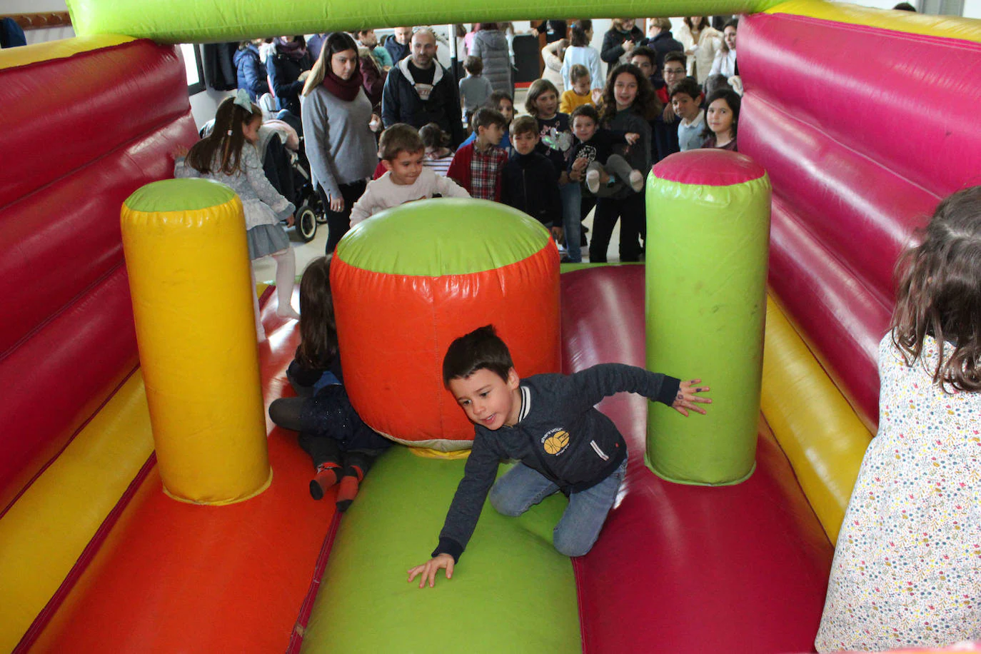 Fotos: Fiestas de los danzantes de San Antón Abad Peloche 