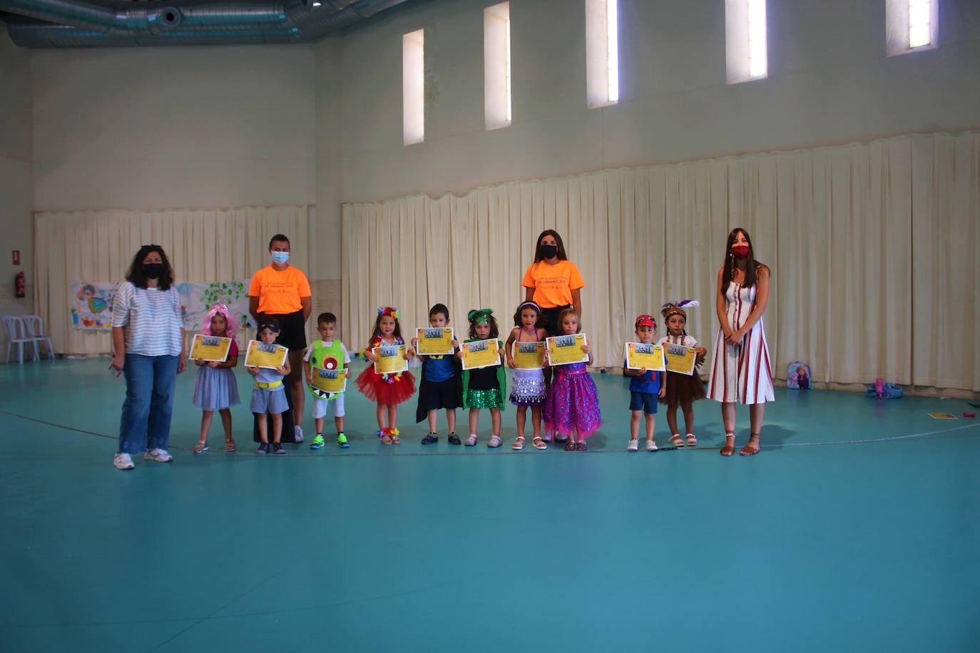 Fotos: Clausura de los Campamentos y Talleres de Verano de Herrera del Duque y Peloche