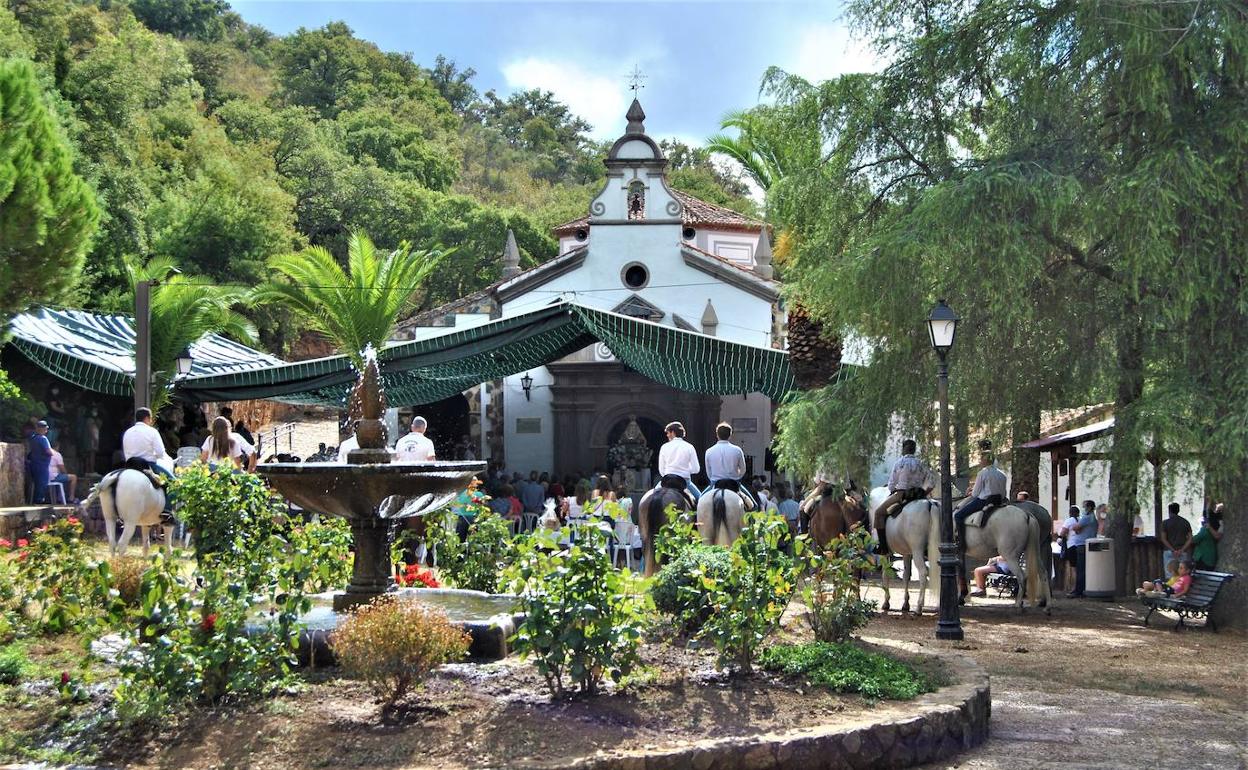 La Virgen de Consolación ya se encuentra en su ermita