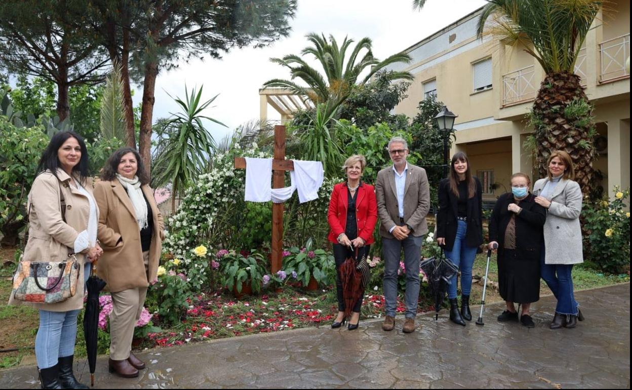 Las Cruces de Mayo de Herrera del Duque continúan con la tradición