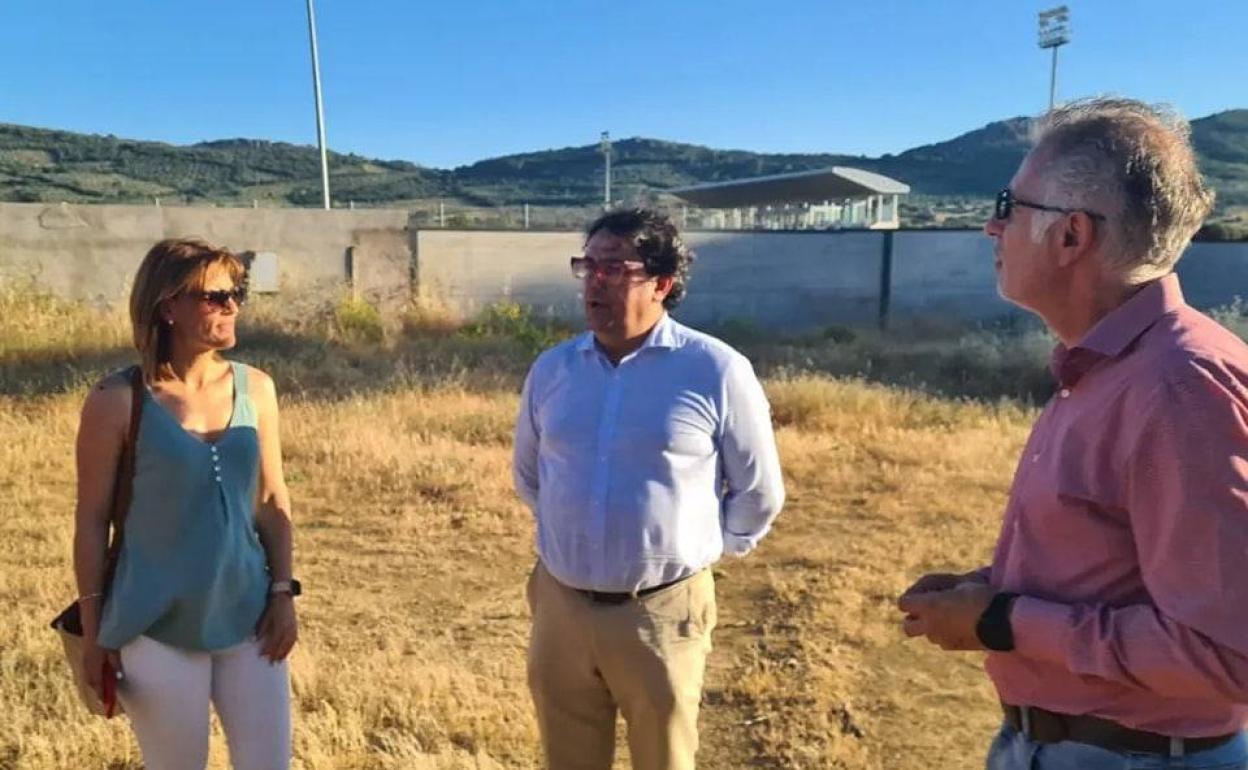 Vergeles visitó los terrenos en donde se construirá el Centro de Convalecencia para personas mayores y dependientes