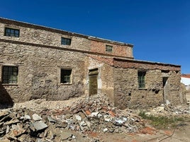 Fotografía del inicio de las obras del Mercado «El Troje»