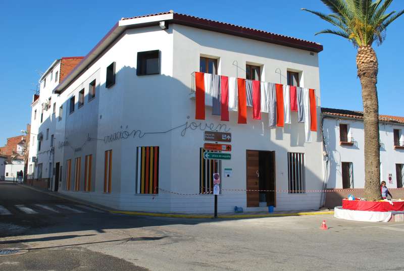 Fachada del Espacio para la Creación Joven.