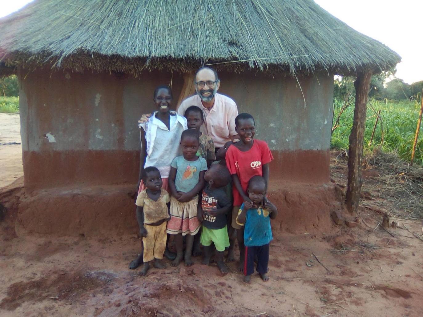 Nemesio Frías Palanco …. «Misionero», vuelve a la diócesis de Mérida-Badajoz, … es muy difícil estar en África «y que situaciones que vives allí cada día, no te pasen factura»