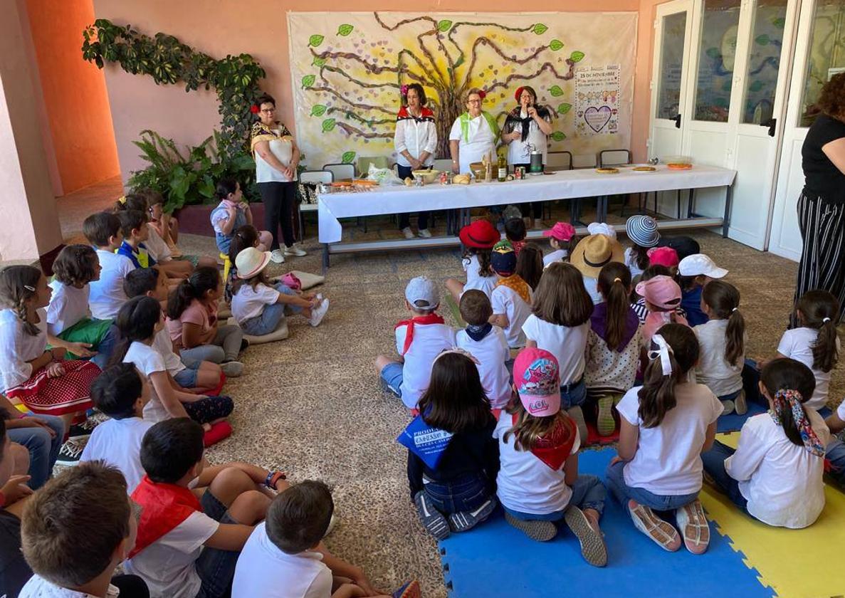 El CEIP Ntra. Sra. de los Remedios celebra el día de «San Isidro escolar»