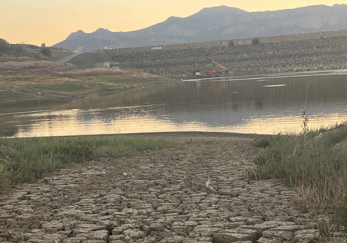 La Presa de «Los Molinos» se mantiene con los mismos niveles de agua embalsada en el recuento de la última semana