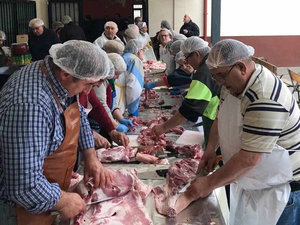 Este domingo 25 de febrero III Matanza Popular «típica extremeña»