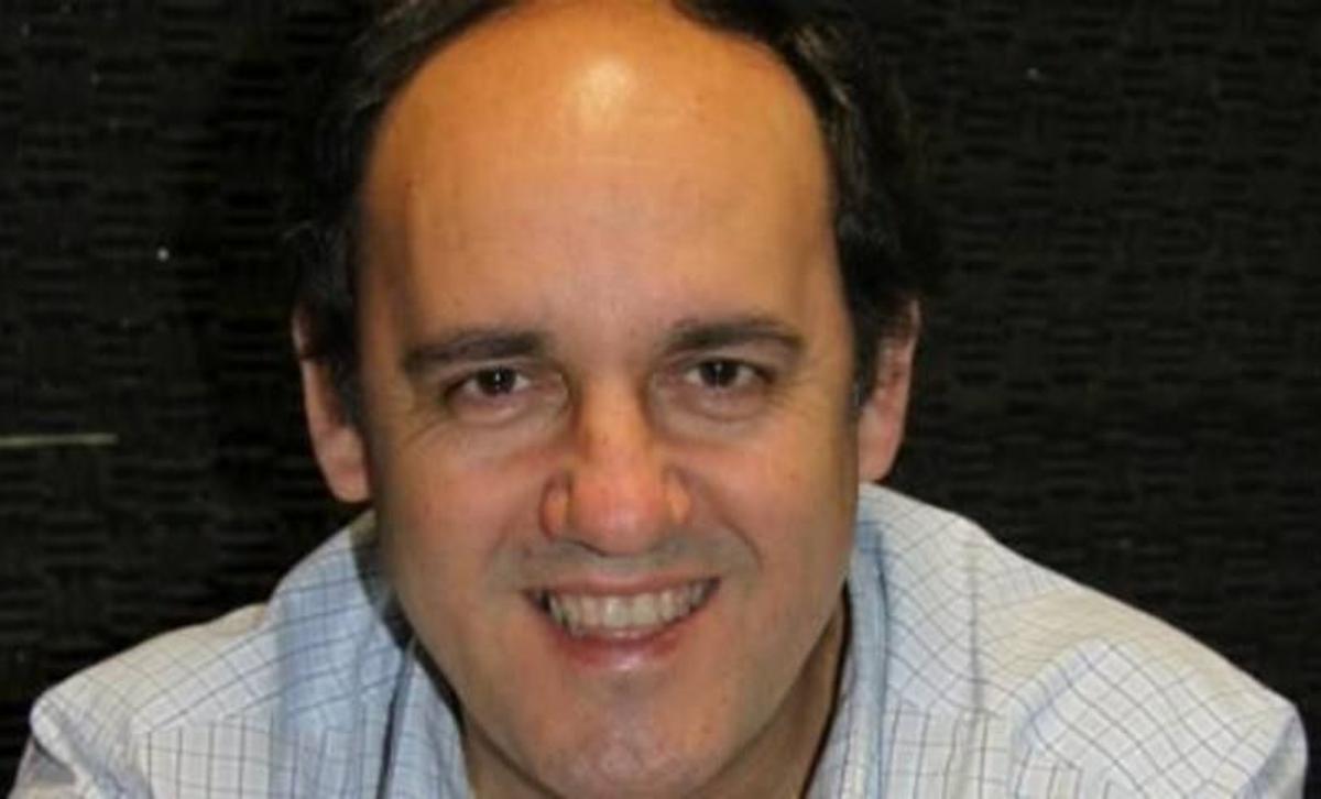 El periodista Juan José Montes presenta este viernes en la Biblioteca Municipal «El Secreto de María», su cuarto libro