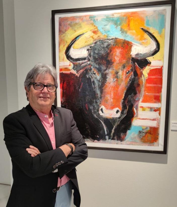 El pintor hornachego Pedro Castaño expone una «Retrospectiva» de sus obras en el Museo González Santana de Olivenza