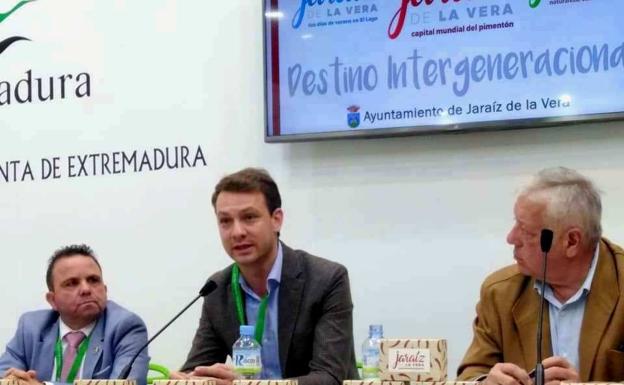 José María Hernández, Luis Miguel Núñez y Juan José Serrano.