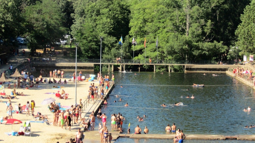 Piscina natural del Lago.