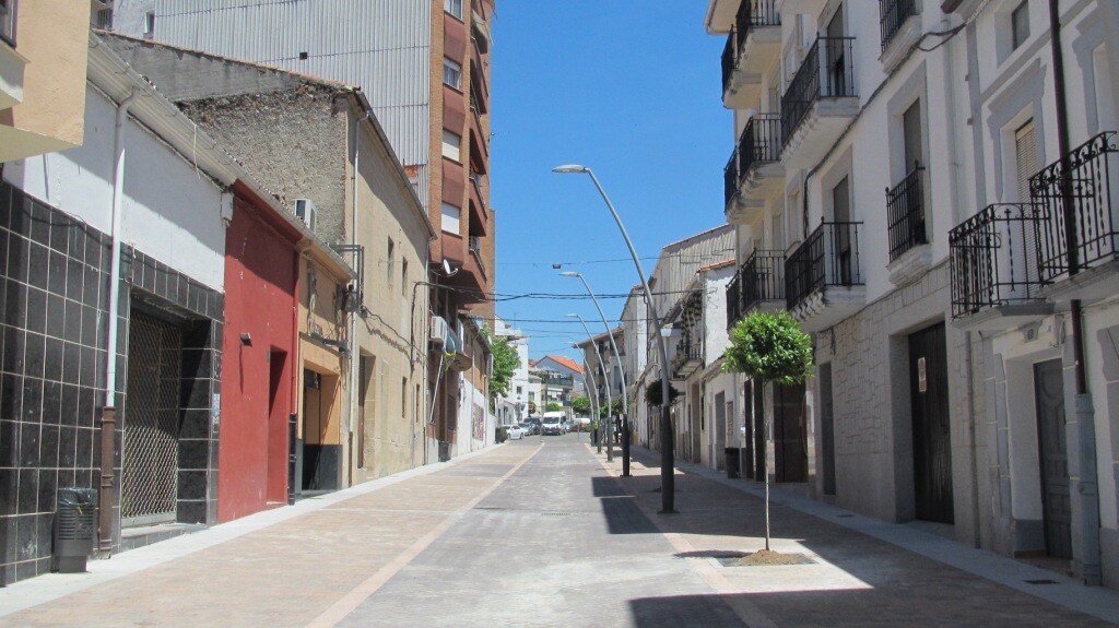 Avenida de Yuste, donde se ha eliminado el tránsito de coches. 