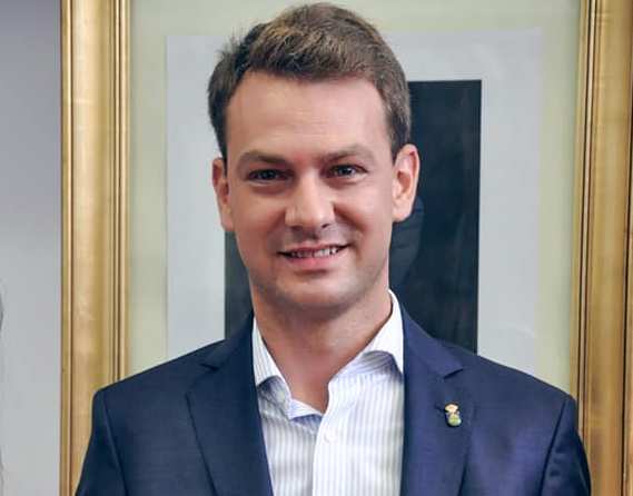 El Consistorio continuará rebajando la deuda municipal para dejarla a cero