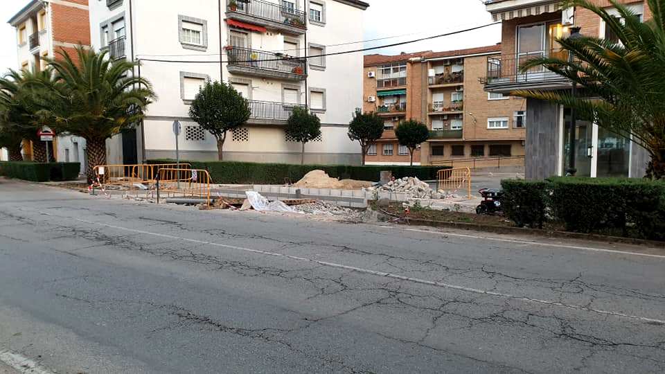 Obras en la avenida de la Constitución.