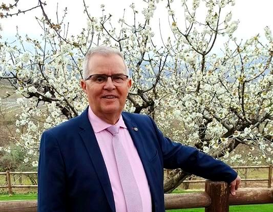 Tomás Hernández, reelegido presidente del Hogar II