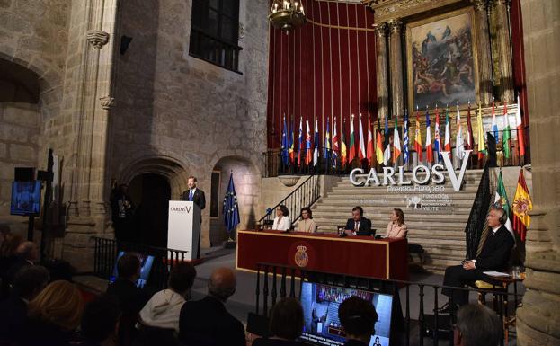 Última ceremonia de los premios Premio Carlos V celebrada en Yuste.