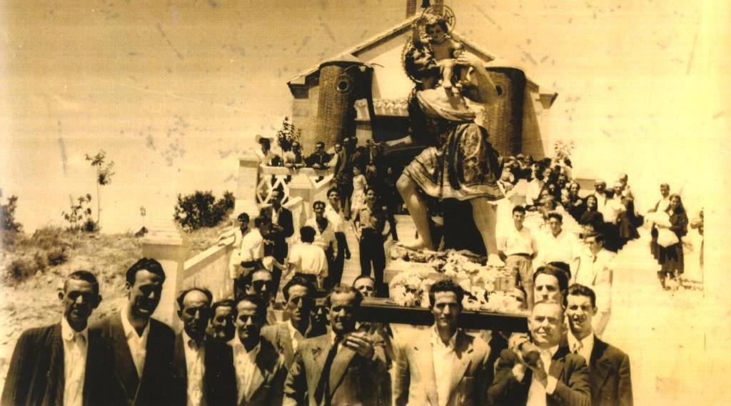 Festividad de San Cristóbal a finales de la década de los cincuenta del pasado siglo. 