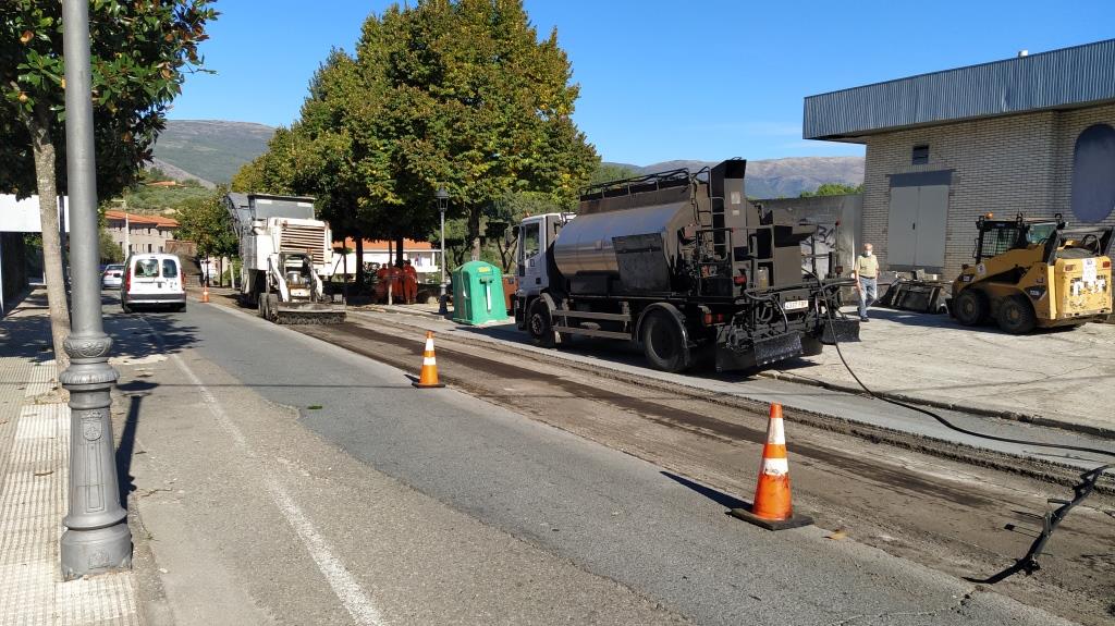 Obras en el primer tramo de la travesía de Jaraíz. 