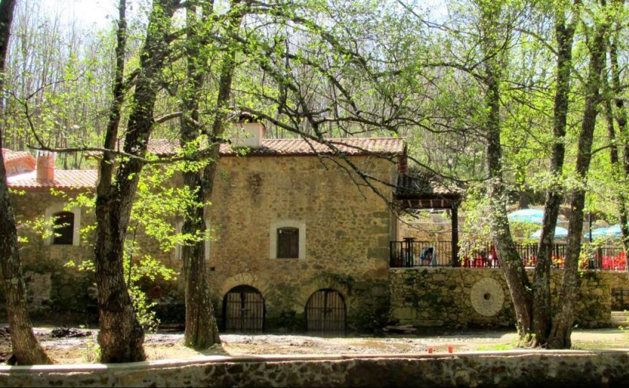 El Ayuntamiento vuelve a sacar a concurso el arrendamiento del Mesón Los Molinos