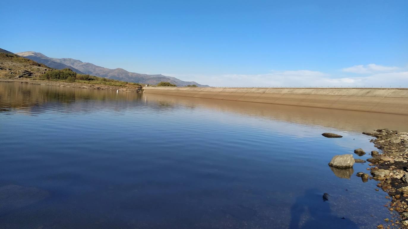Presa de las Majadillas, que abastece a Jaraíz. 