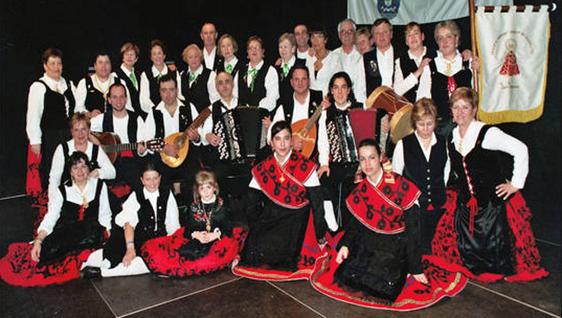Este mediodía actúan en el Avenida los Coros y Danzas Virgen de Guadalupe de San Sebastián
