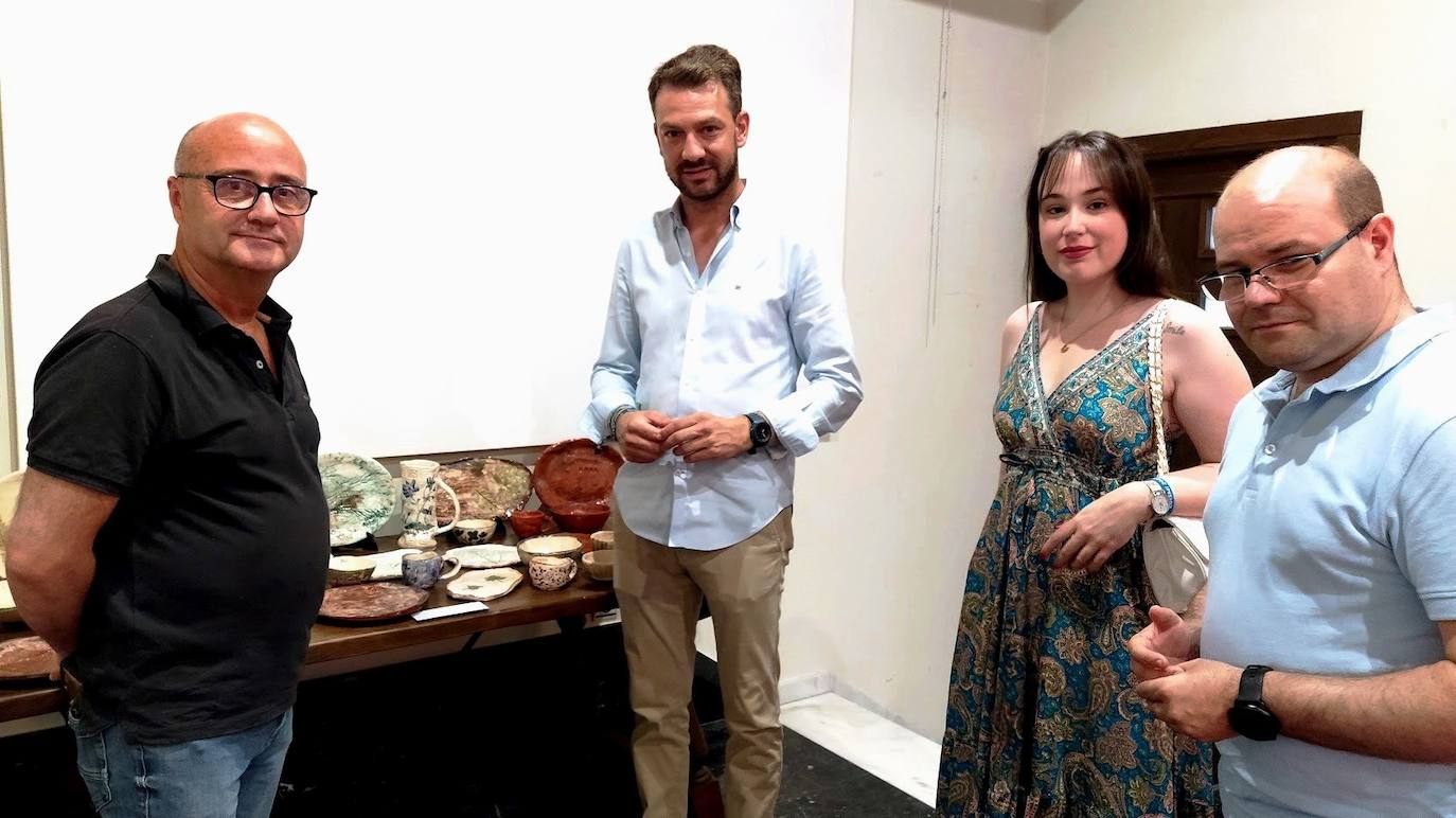 Javier Vidal, Luis Miguel Núñez, Sara García y Jorge Hernández durante la inauguración.