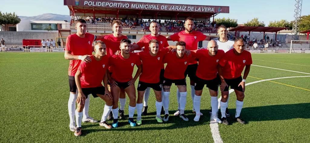 El Jaraíz con la nueva equipación en su debuto nacional.
