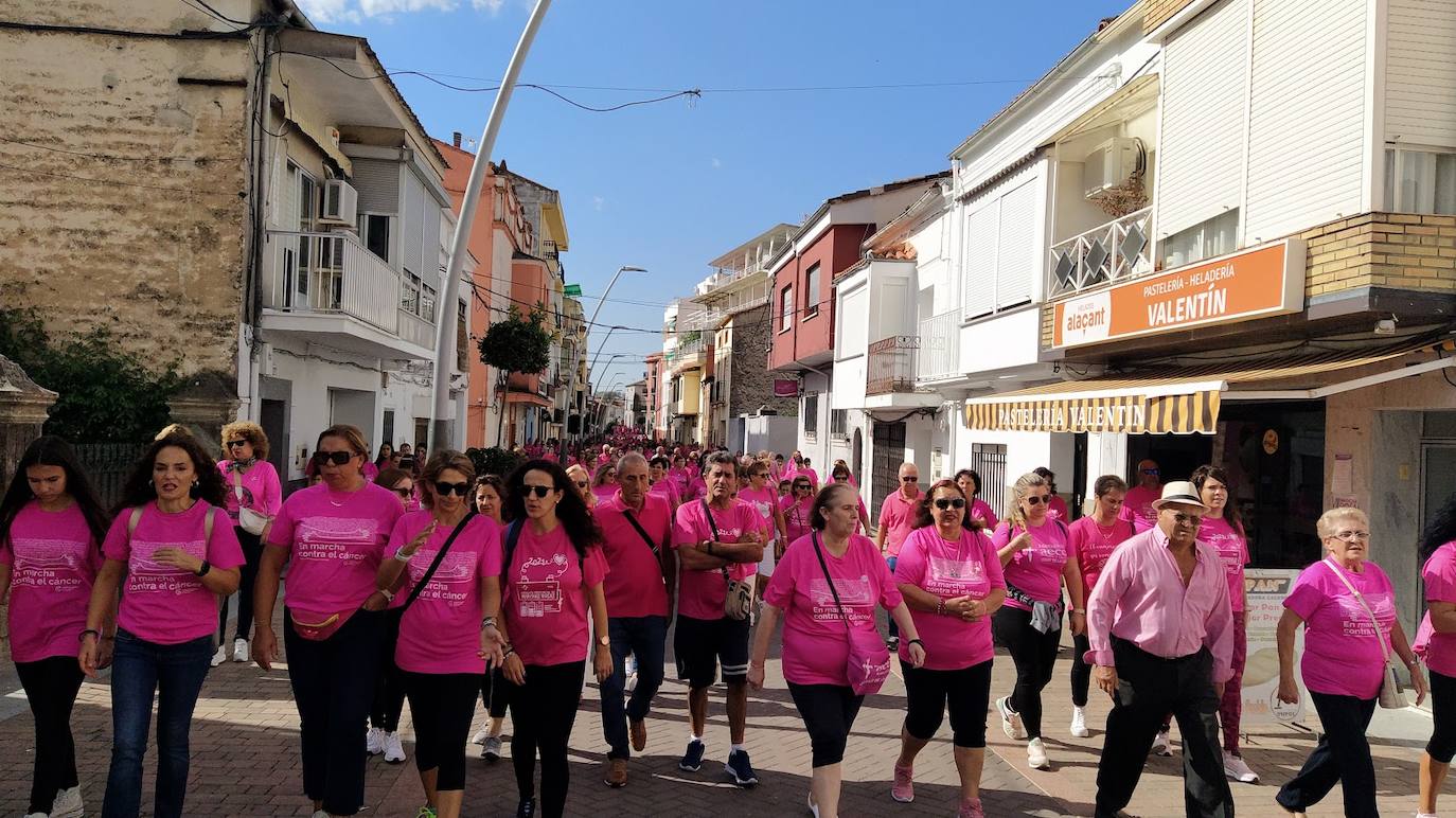 EdLa marcha del pasado año discurriendo por la avenida de Yuste.
