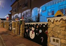 La calle Rufino Villalobos, ganadora del concurso de balcones-fachadas.