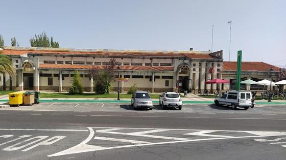 El viernes se inicia la pavimentación del aparcamiento de la estación de autobuses