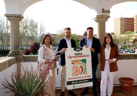 Montserrat López, Luis Miguel Núñez, Javier Prieto y Sara García durante la presentación del evento.