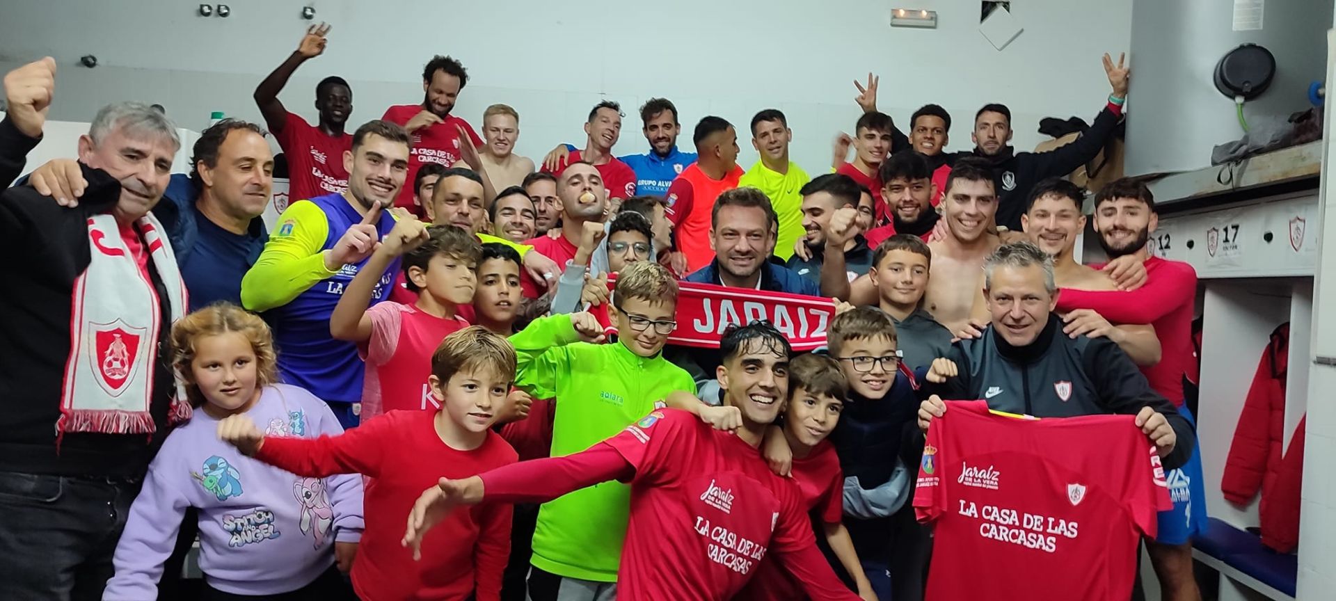 El Jaraíz, líder en solitario de la Tercera División