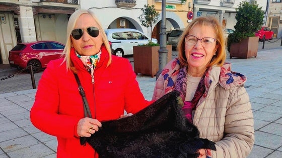 La Cofradía de la Soledad sortea una mantilla