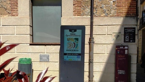 Instalan tótems con información turística, comercial y municipal