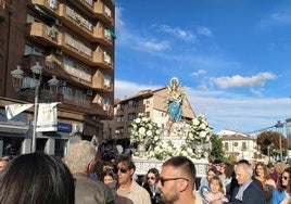 Traslado de la Patrona jaraiceña, el pasado domingo, en procesión.