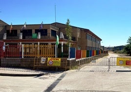 Punto en el que se ha cortado la calle Móstoles, junto al colegio Ejido.
