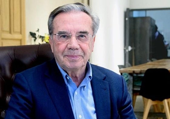Adrián Alegre Amor, uno de 'Los mejores médicos de España 2025'