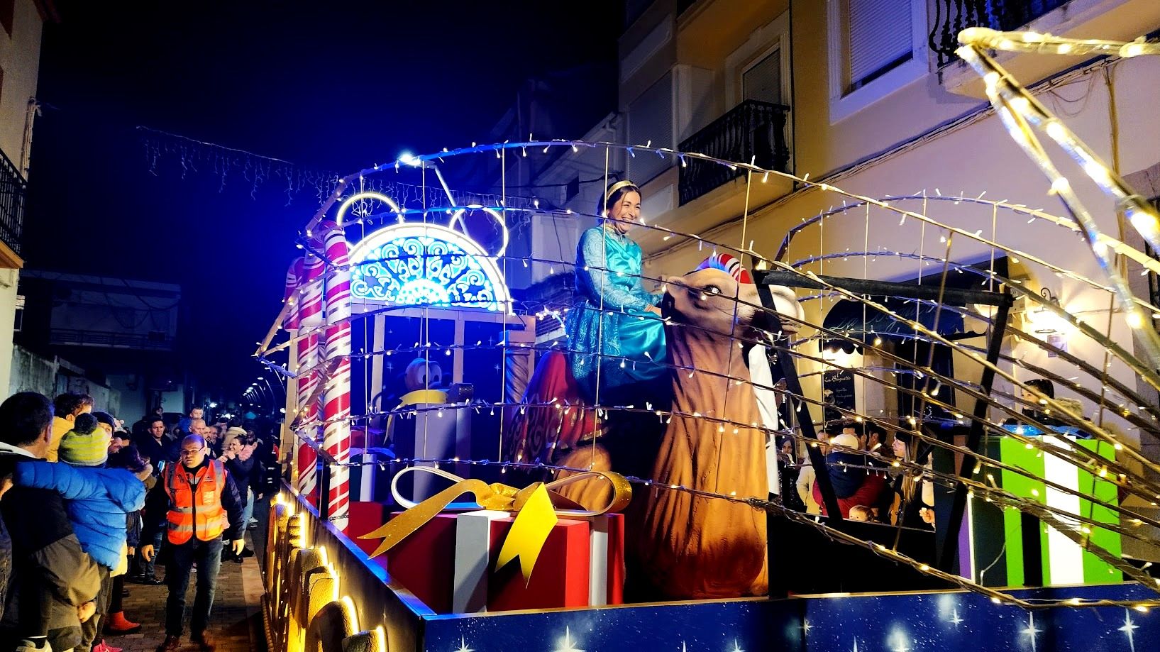 Los personajes de Walt Disney volverán a recorrer este año las calles jaraiceños para acompañar al Rey León.