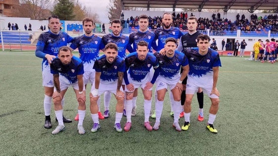 Empate del Jaraíz en el difícil campo del Cabeza del Buey