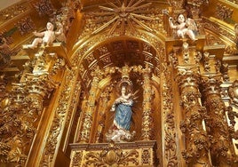 El nuevo retablo de la ermita de la Patrona cumple este año un cuarto de siglo