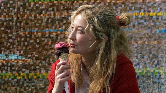 En el 50 aniversario de Mujer Jaraiceña, hoy, estreno de 'Tres adioses'