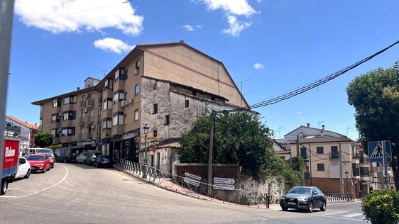 El Consistorio adquirirá la casa del cruce de la carretera de Navalmoral