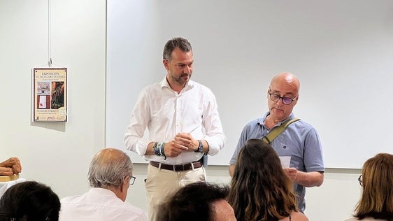 Javier Vidal expone en el Museo del Pimentón obras de barro y arcilla