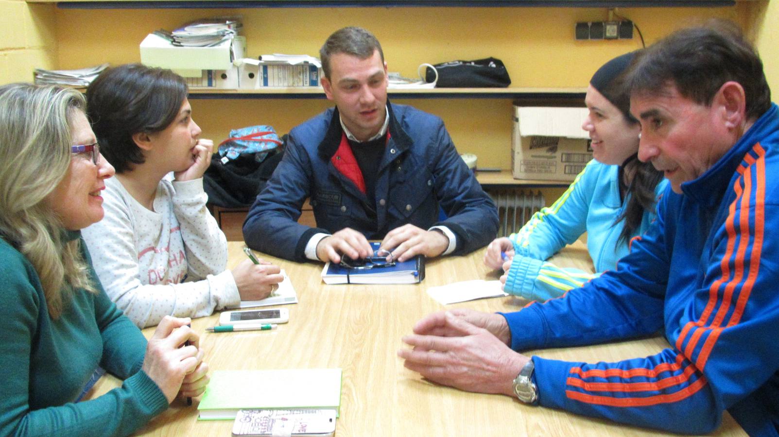 Reunión de los concejales con los representantes deportivos. 